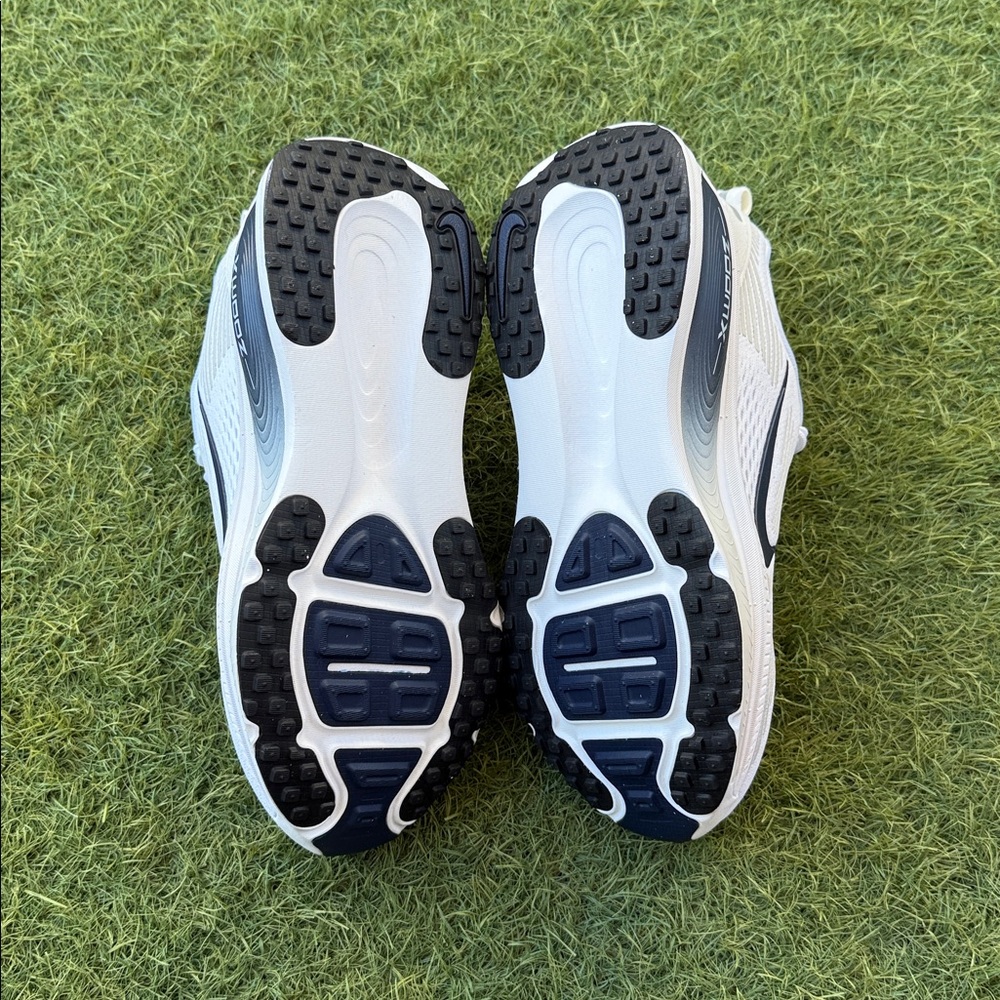 Nike Vomero 18 TB - Picture 5 of 6